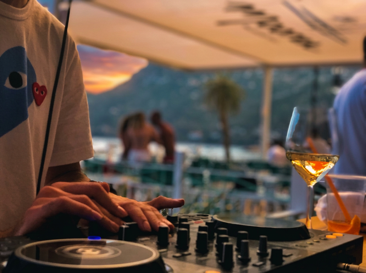 Cocktail Bar